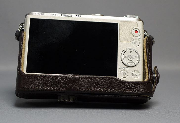 最新の激安 カメラケース 牛革 黒色 Panasonic LUMIX DMW-CT3-K