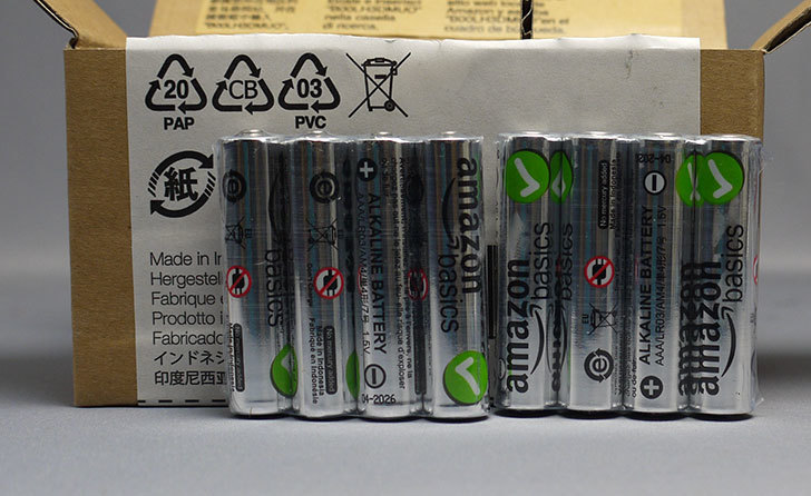 Amazonベーシック-アルカリ乾電池-単4形36個パックを買った4.jpg