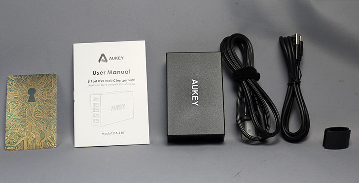 Aukey-PA-T15-USB-ACアダプター-55.5W-5ポートを買った3.jpg