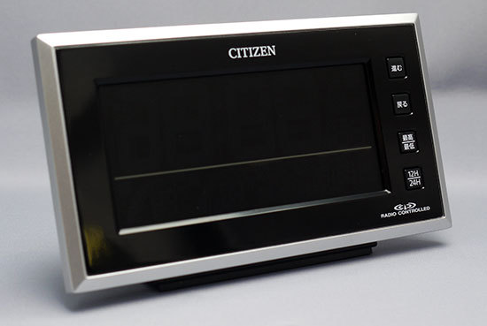 CITIZEN-電波デジタル時計-8RZ121-002を買った1.jpg