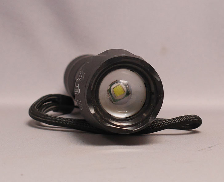 CyberMonday-セールでPUAIDA-LED懐中電灯-1200ルーメン-小型-2個セットを買った4.jpg