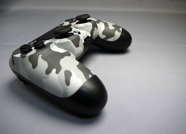 DUALSHOCK-4-アーバン・カモフラージュが来た12.jpg
