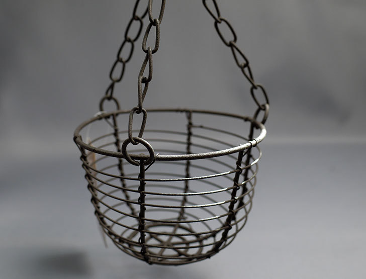 セリアでantiqui Hanging Basket アンティークハンギングバスケットを買ってきた バードフィーダー 100均 02memo日記