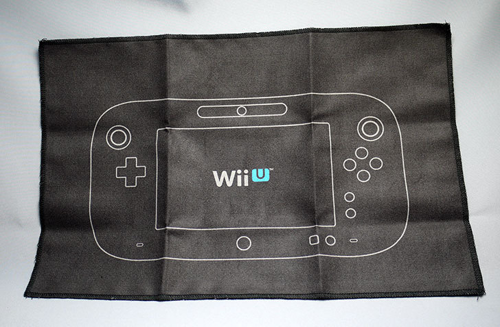 HORI-ピカふきカバー-for-Wii-U-GamePad-ブラックを買った1.jpg