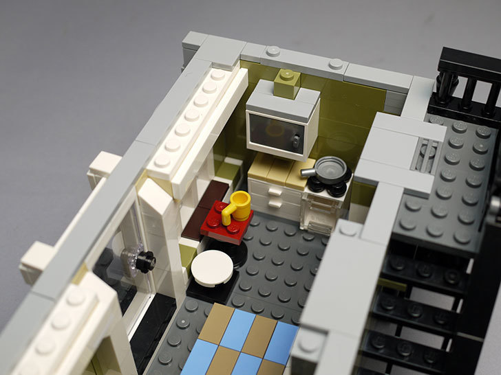 LEGO-10243-Parisian-Restaurant(パリジャンレストラン)作り始めた2-35.jpg