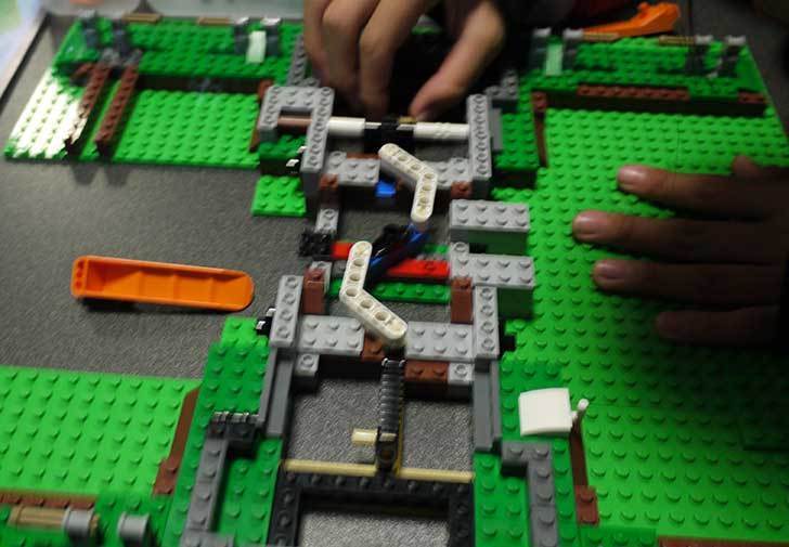 LEGO-10247-Ferris-Wheel-観覧車を作りはじめた1-22.jpg