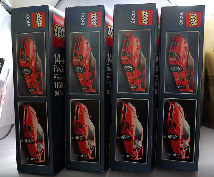 LEGO-10248-フェラーリF40を買って来た4-2.jpg