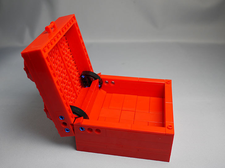 LEGO-40118-Buildable-Brick-Box-2x2を作った48.jpg