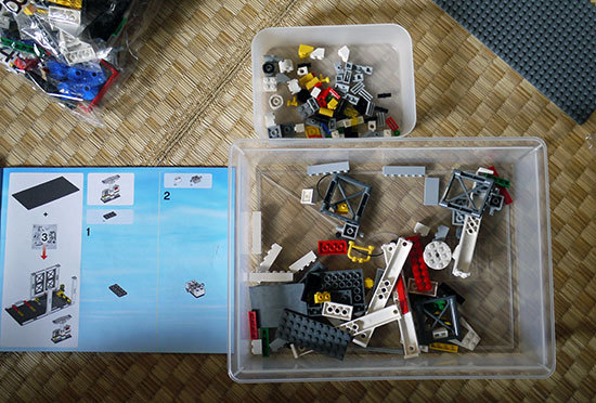 LEGO-4207-パーキングを作った3.jpg