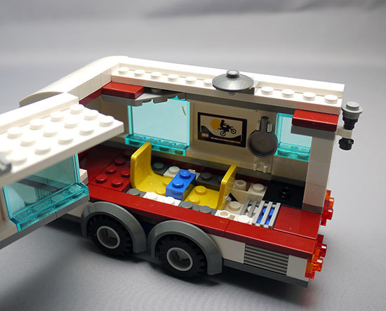 LEGO-4435-タウン-キャンピングワゴンを作った29.jpg
