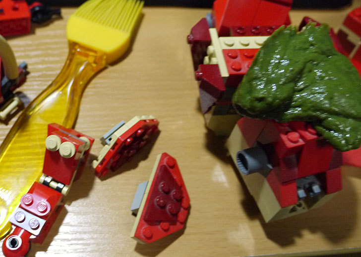 LEGO-4892-トリケラトプスの掃除をした16.jpg