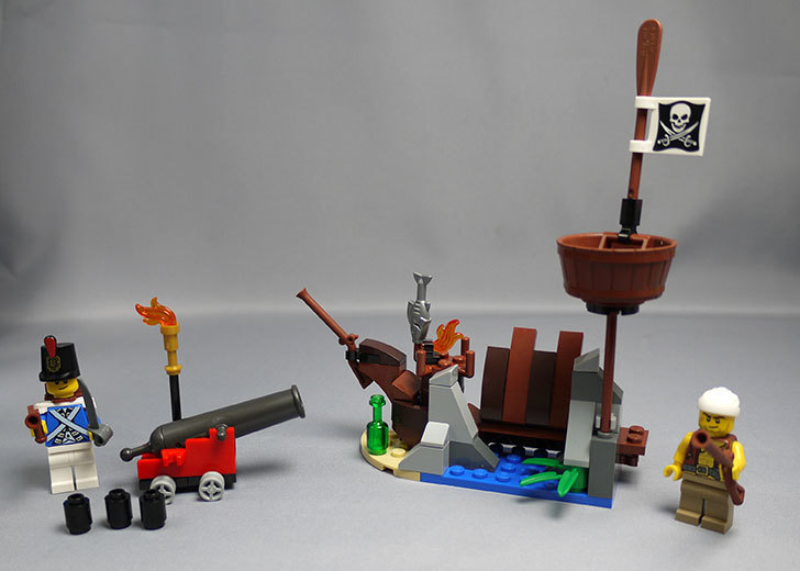 LEGO-70409-海賊の砦を作った1.jpg