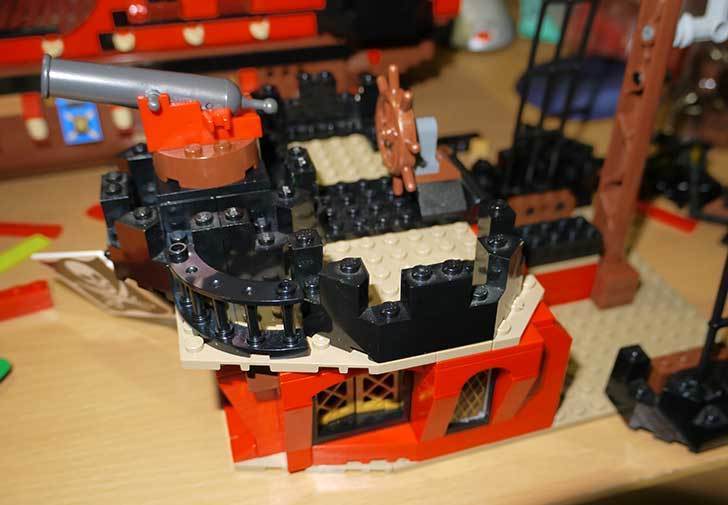 LEGO-70413-海賊船の改造を始めた8-10.jpg