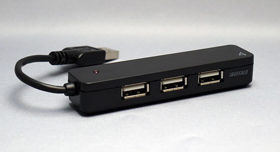 iBUFFALO-BSH4U06BKを買った。USB2.0Hub1.jpg